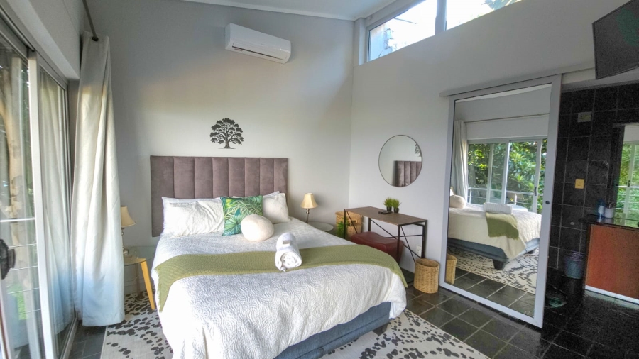 6 Bedroom Property for Sale in Kosmos Ridge North West